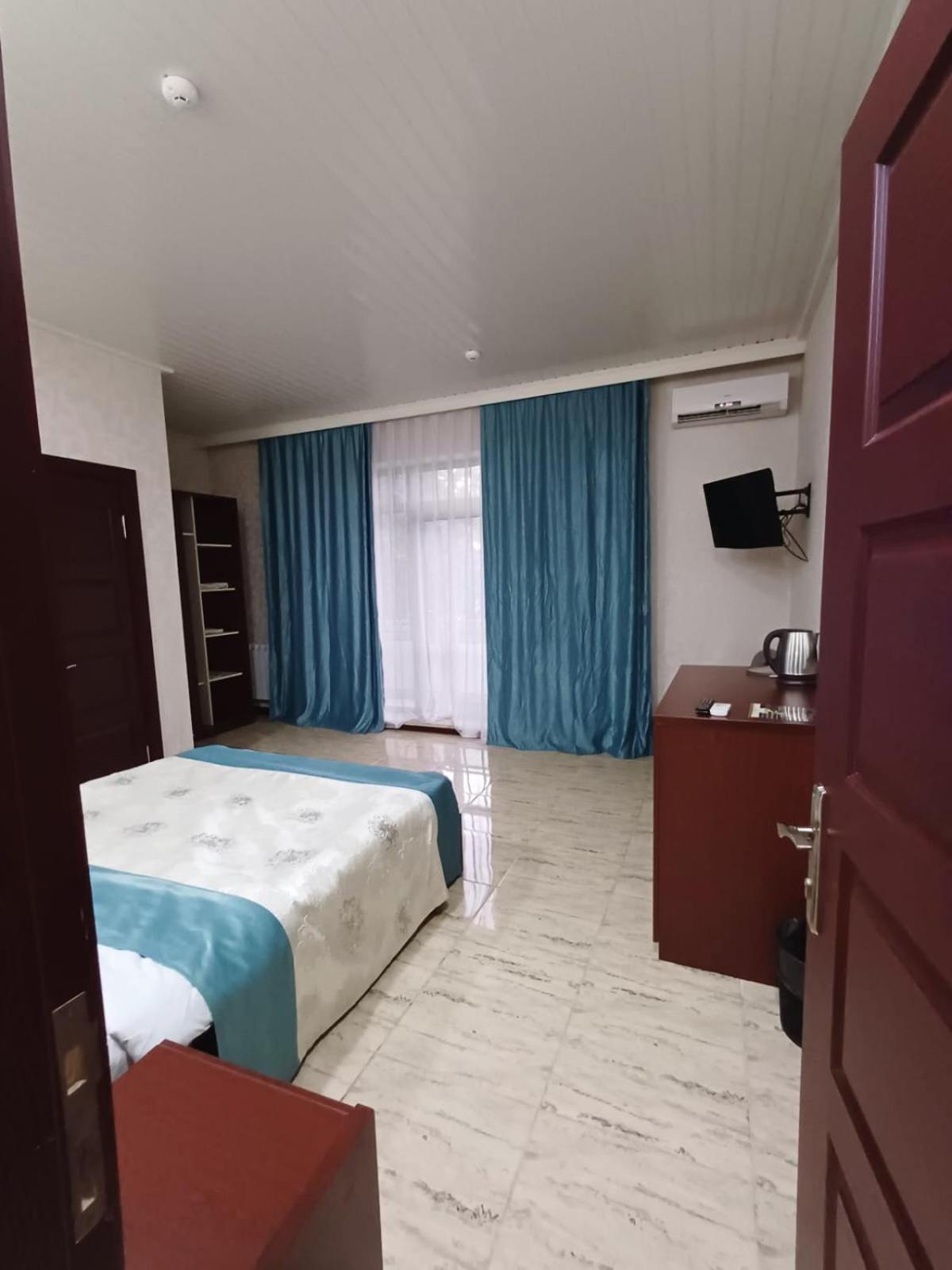 Gabala Bliss Inn Hotel And Restaurant מראה חיצוני תמונה